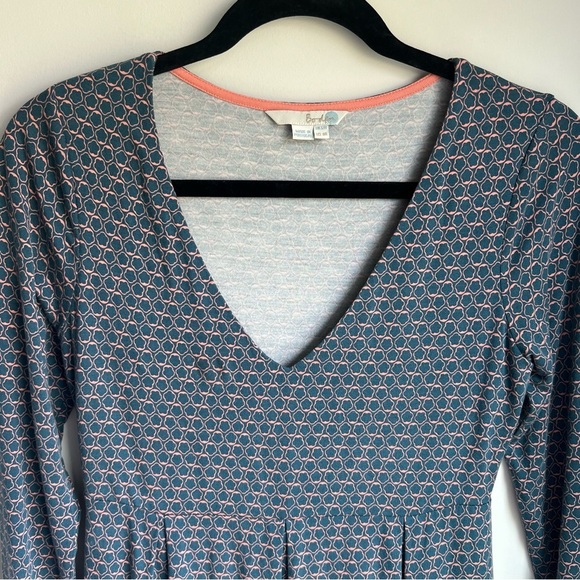 Boden Navy & White Geo Floral Empire Waist Dress Jersey Knit Stretch UK12/US8 - Picture 5 of 12